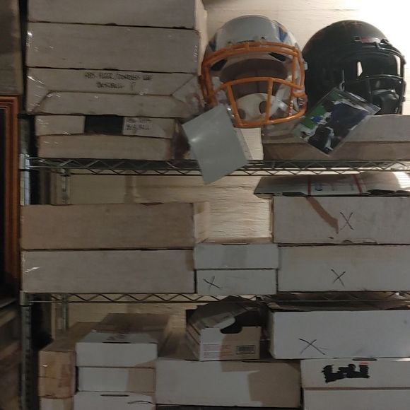 PENDING SALE! Here are a few of the autographs for an idea (8 card lot) - Picture 9 of 10